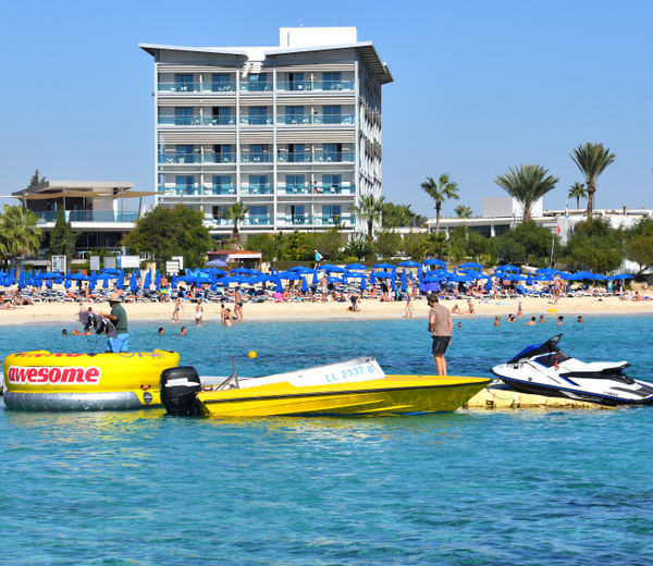 Plage de Makronissos