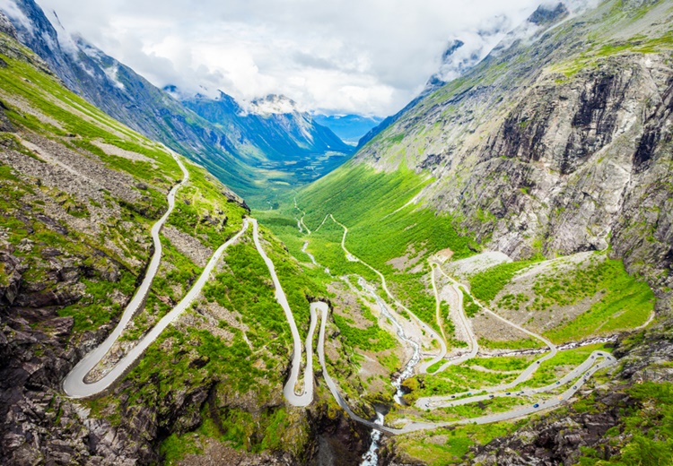Trollstigen en Norvege HEYME Worldpass