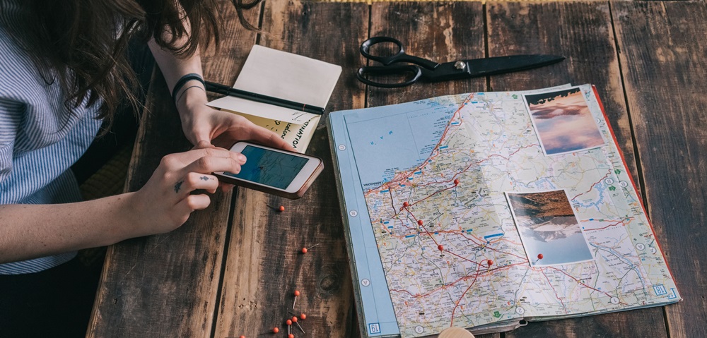 surfer sur des blogs de voyage